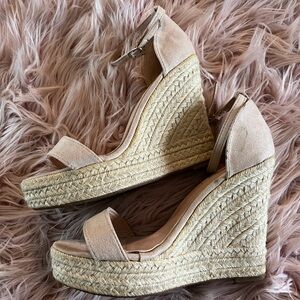 Wedge sandals